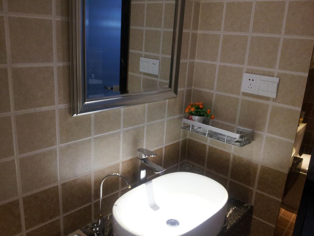 Yiwu Landi Boutique Hotel Yiwu (Zhejiang) Δωμάτιο φωτογραφία